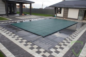 Standardowe przykrycie do basenu 6 m x 3 m